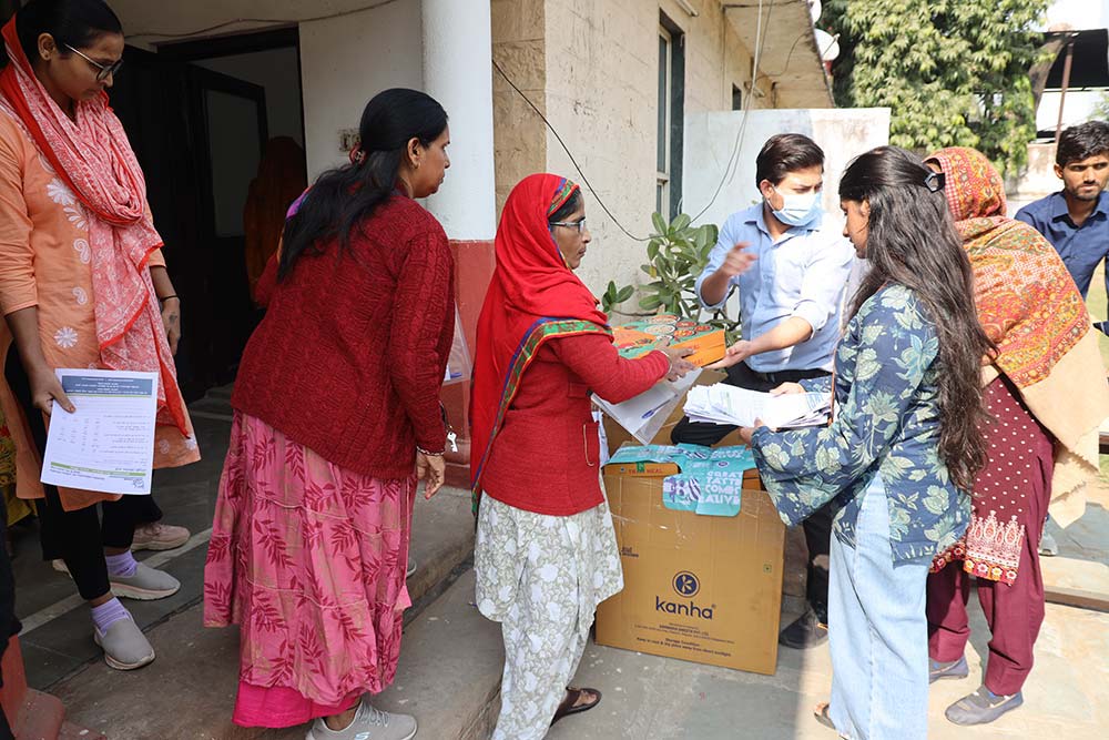 Women with Ankylosing Spondylitis (AS) or Rheumatoid Arthritis (RA)