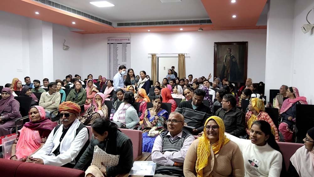 Women with Ankylosing Spondylitis (AS) or Rheumatoid Arthritis (RA)