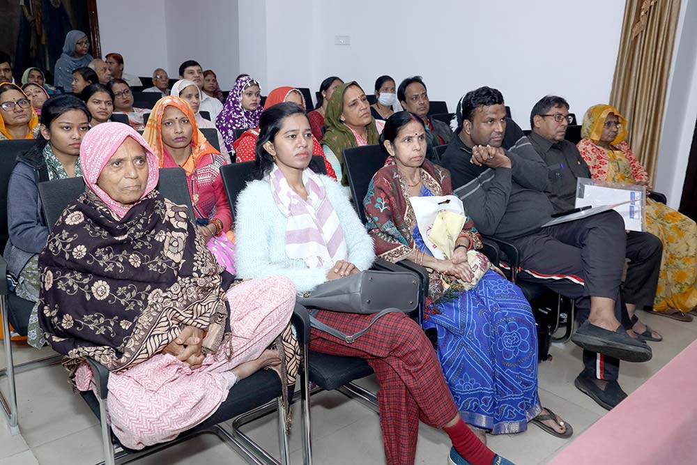 Women with Ankylosing Spondylitis (AS) or Rheumatoid Arthritis (RA)