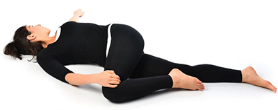 Udarakarshanasana