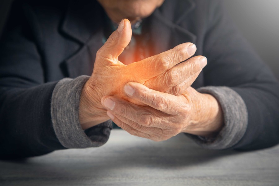 Rheumatoid Arthritis in Young Adults: Causes and Treatment in India