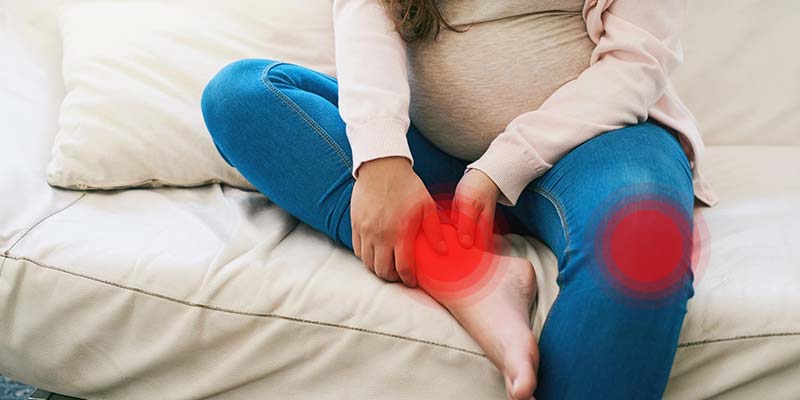 Rheumatoid Arthritis and Pregnancy: Risks, Safe Medications, Fertility & Planning Guide for Women